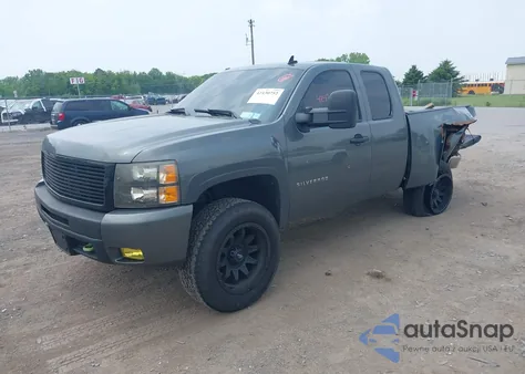 2011 Chevrolet Silverado 1500 Lt from USA, damaged, VIN 1GCRKSE35BZ105695
